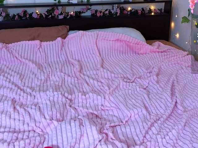 Candy-Floss live cam on BongaCams