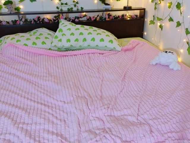 Candy-Floss live cam on BongaCams