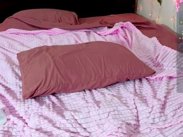 Candy-Floss live cam on BongaCams