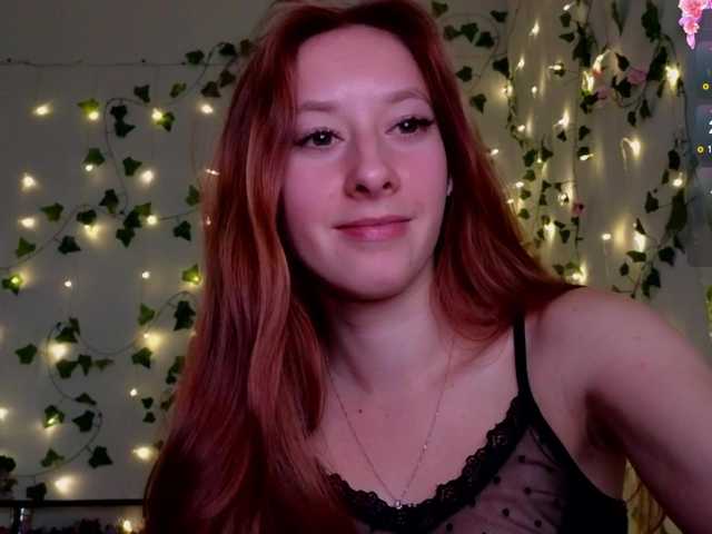 Candy-Floss live cam on BongaCams