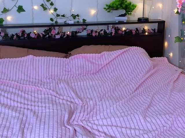 Candy-Floss live cam on BongaCams