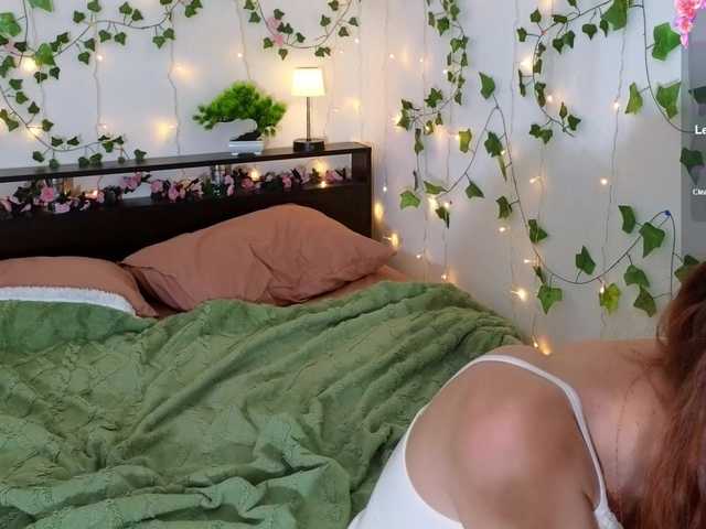 Candy-Floss live cam on BongaCams