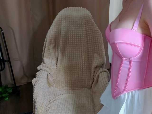 Candy-Floss live cam on BongaCams