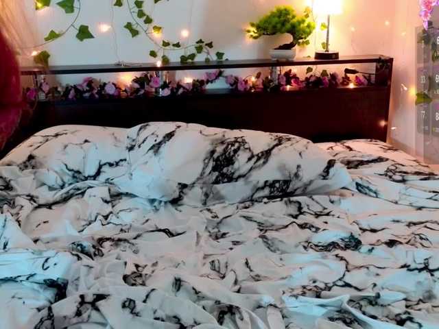 Candy-Floss live cam on BongaCams