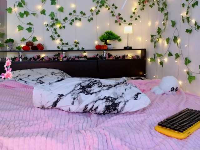 Candy-Floss, en directo ahora en BongaCams