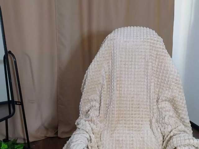 Candy-Floss live cam on BongaCams