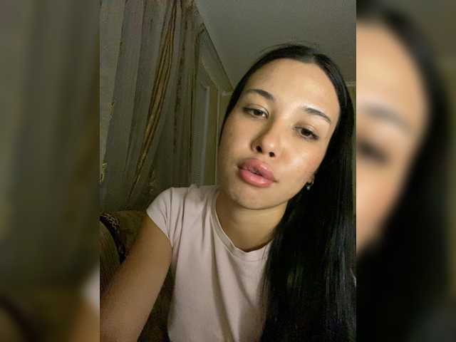 anya-del live cam on BongaCams