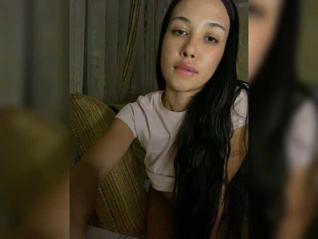 anya-del