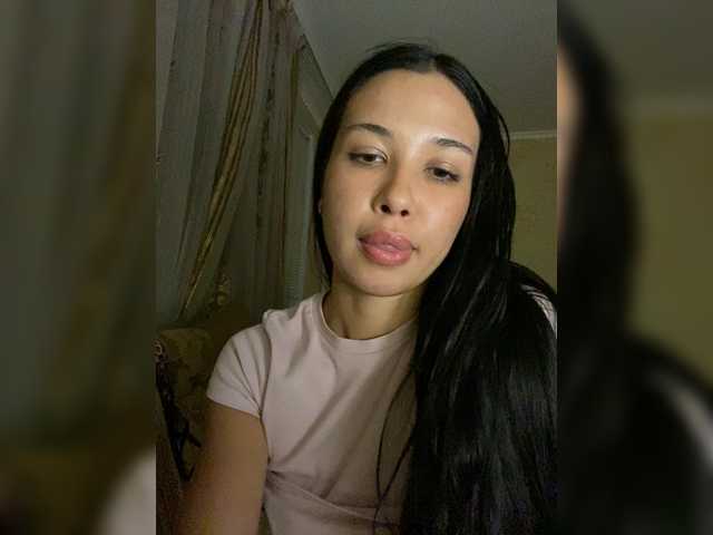 anya-del live cam on BongaCams