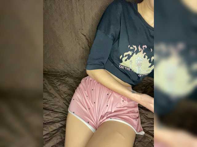 LinaTwins live cam on BongaCams