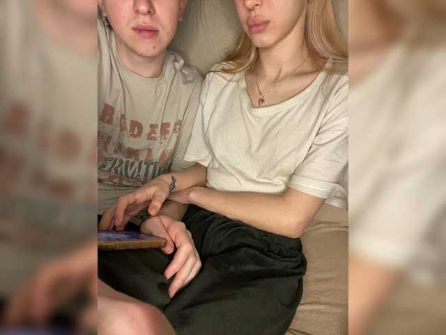 LinaTwins's BongaCams show and profile