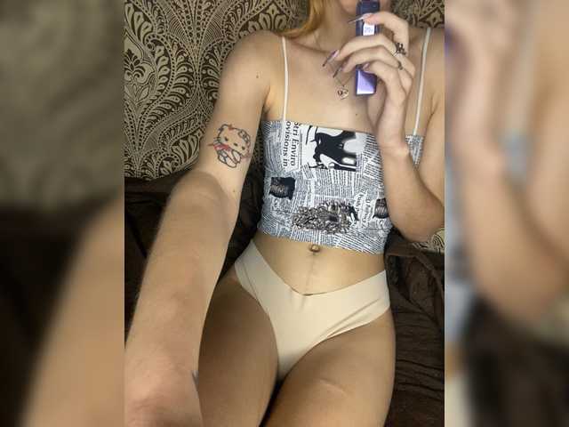 LinaTwins live cam on BongaCams