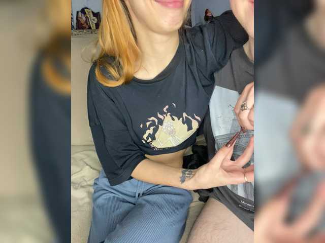 LinaTwins live cam on BongaCams