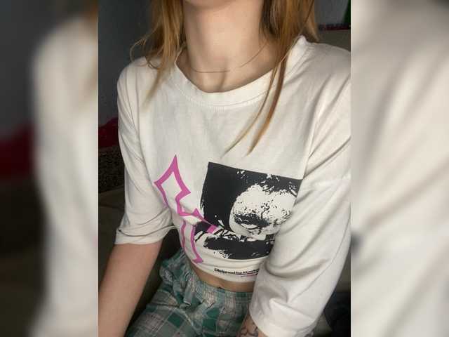 LinaTwins live cam on BongaCams