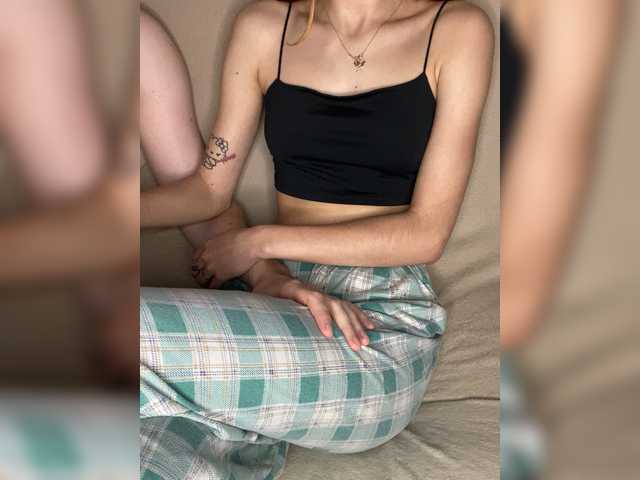 стрип от LinaTwins