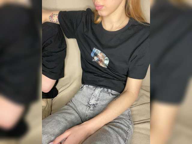 LinaTwins live cam on BongaCams