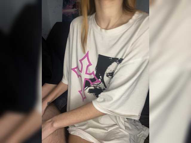 LinaTwins live cam on BongaCams