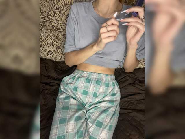 LinaTwins live cam on BongaCams