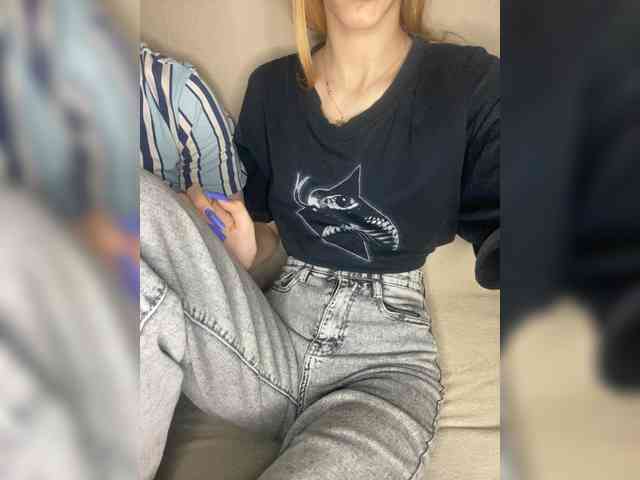 LinaTwins Sex Cam Show