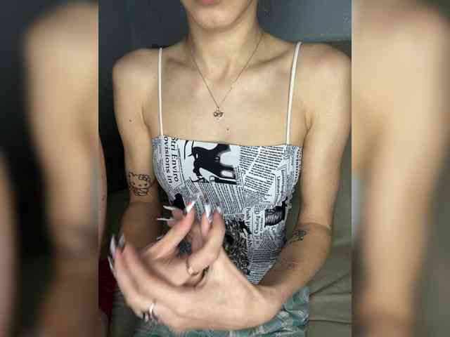 Slim_baby webcam