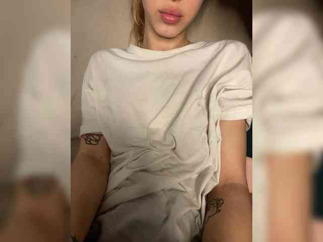 online cam LinaTwins