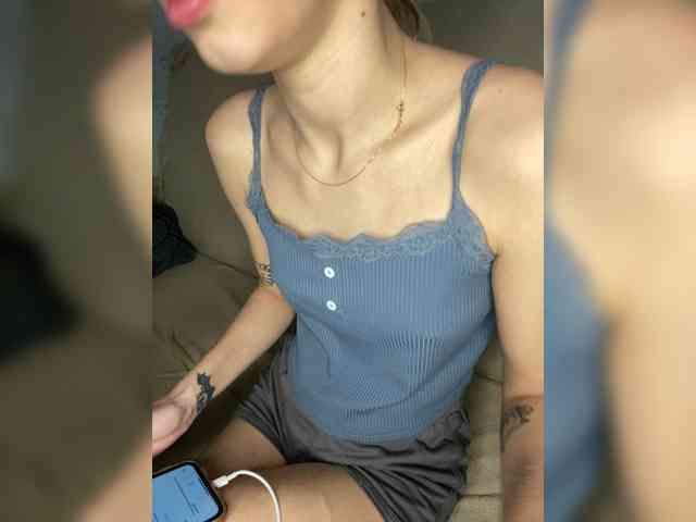 Slim_baby webcam