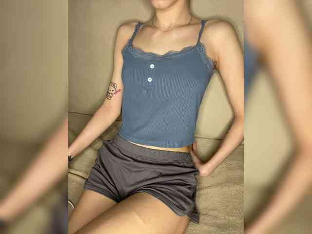 Slim_baby webcam