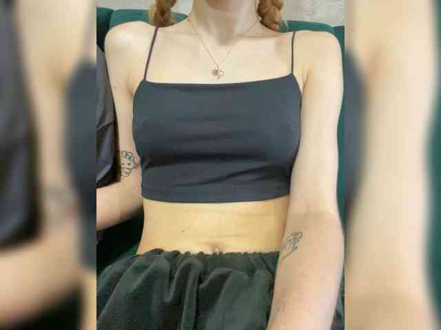 Slim_baby webcam