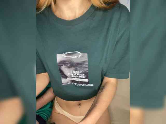 Slim_baby webcam