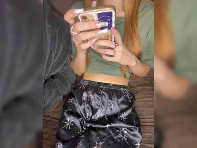 Sweet_baby's cam show statistics and live stream
