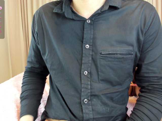 go to chat with CameronandMartin