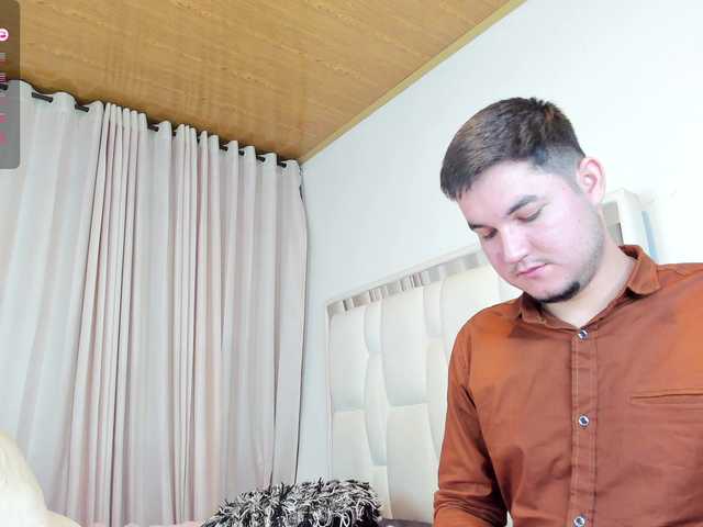 CameronandMartin live cam on BongaCams