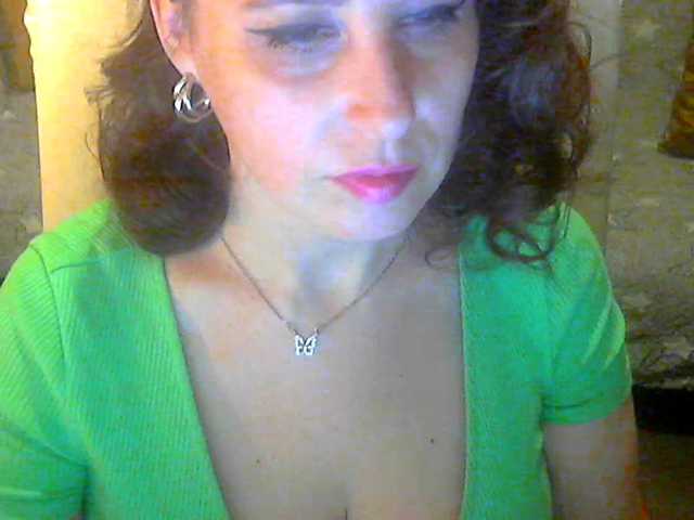 xJESSIxx, live now on BongaCams