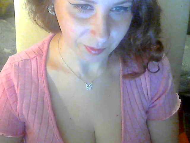 xJESSIxx's BongaCams show and profile