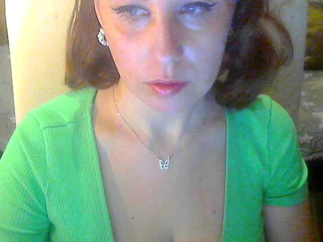 xJESSIxx's BongaCams show and profile