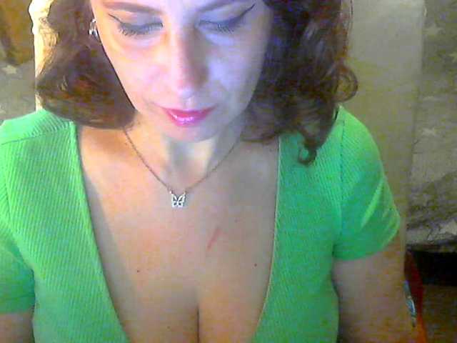 xJESSIxx, live now on BongaCams