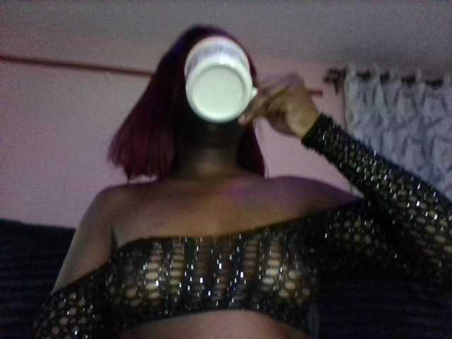 Xoxoteshy live cam on BongaCams