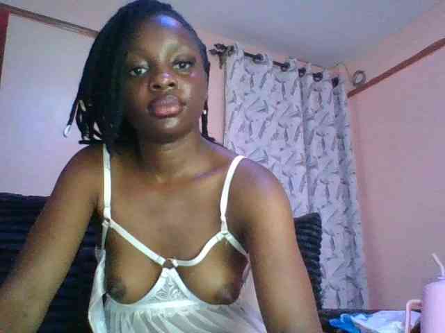 Xoxoteshy webcam