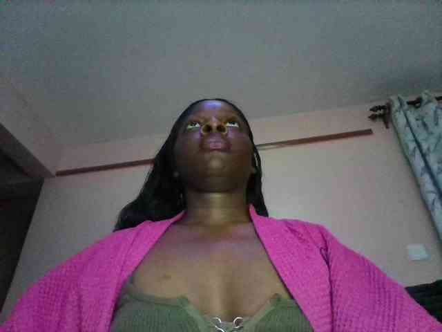 Xoxoteshy webcam