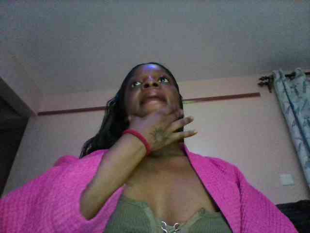 Xoxoteshy webcam