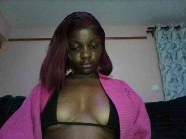 Xoxoteshy webcam
