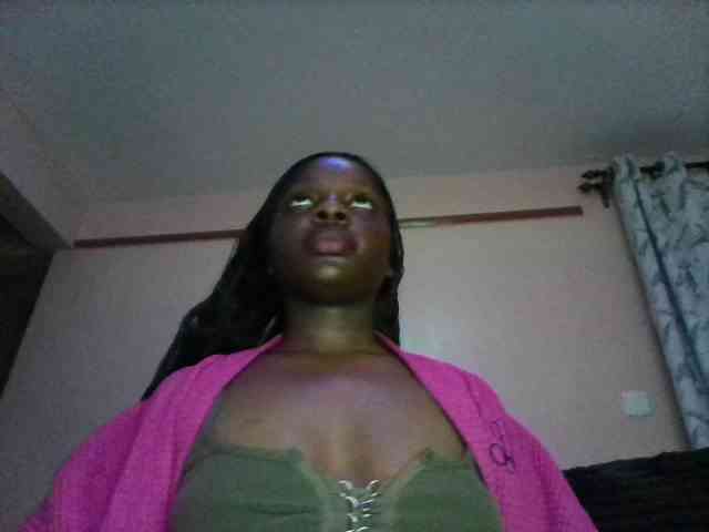 Xoxoteshy webcam
