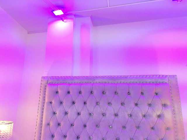 Ahilin-luther live cam on BongaCams