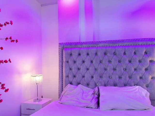 Ahilin-luther live cam on BongaCams