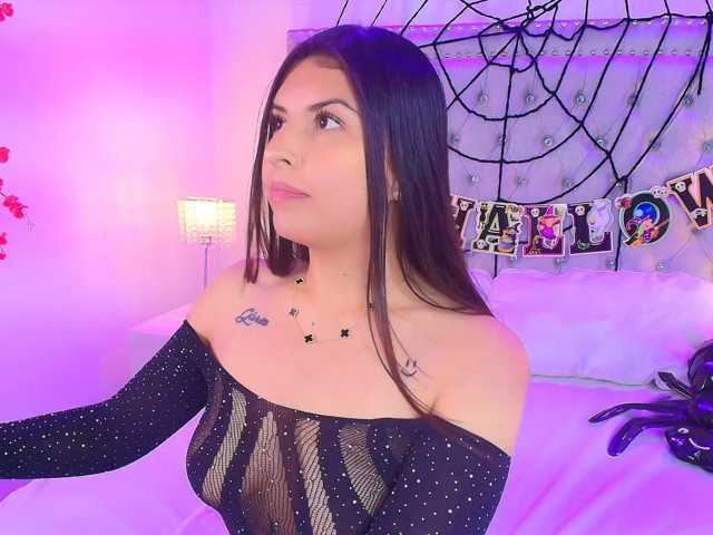 Ahilin-luther live cam on BongaCams