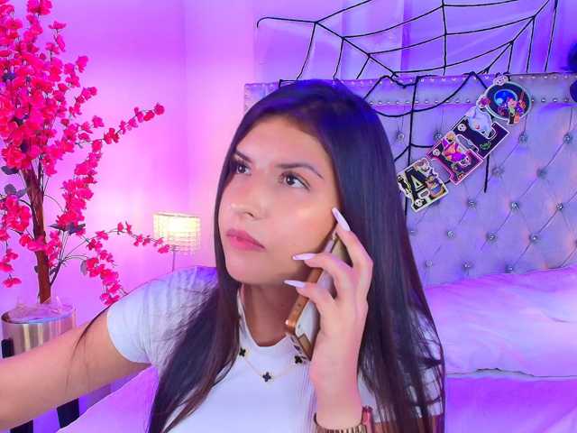 Ahilin-luther live cam on BongaCams
