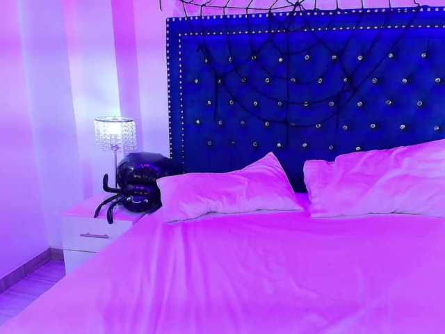 Ahilin-luther live cam on BongaCams