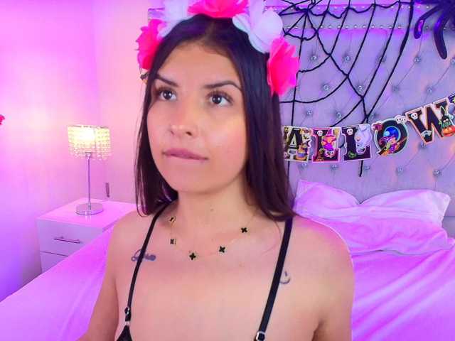 Ahilin-luther live cam on BongaCams