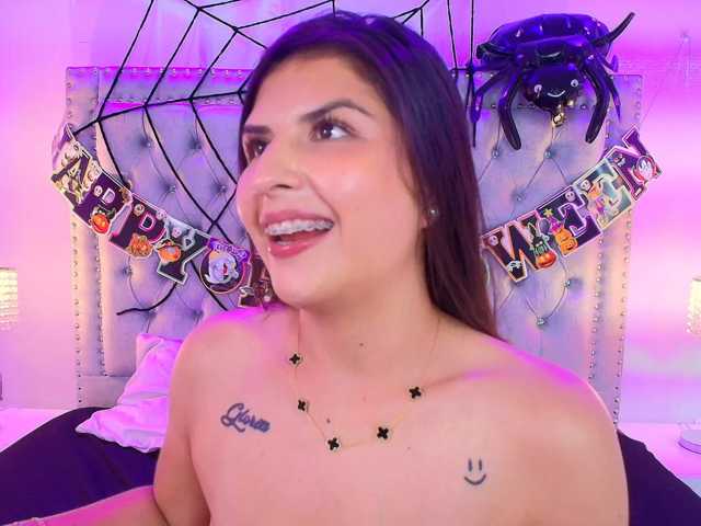 Ahilin-luther live cam on BongaCams