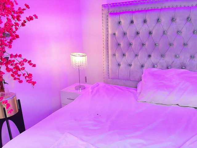 Ahilin-luther live cam on BongaCams